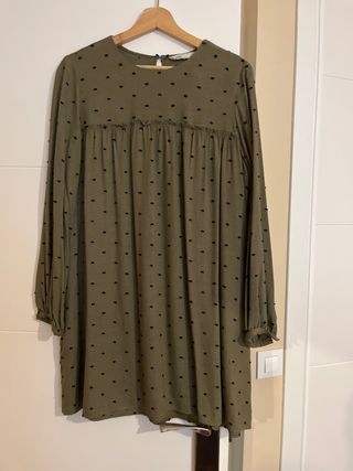 Vestido Zara lunares verde oliva