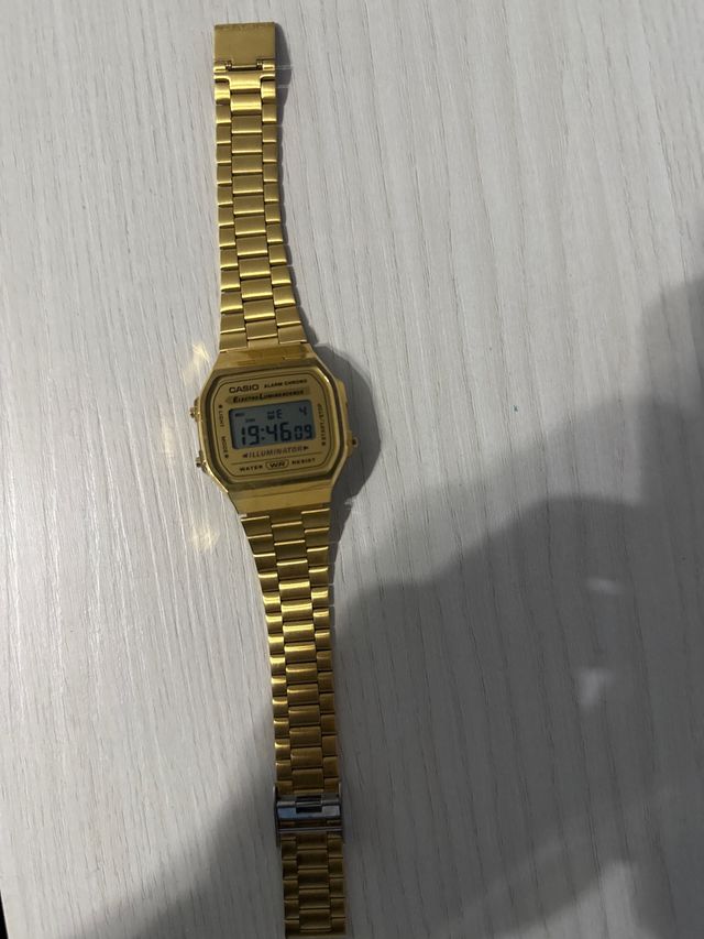 Orologio Casio vintage oro