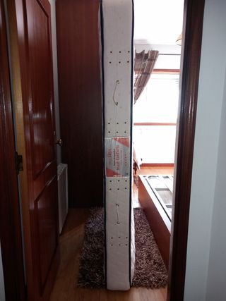 Colchão Ergoflex 1,90x1,50 - Usado