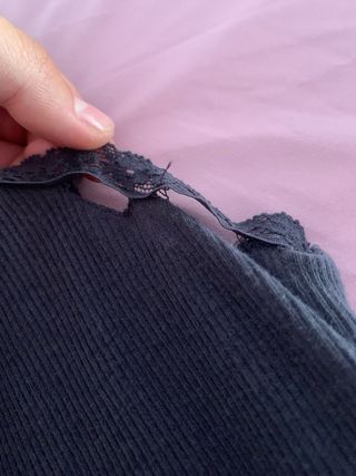 Camiseta negra encaje