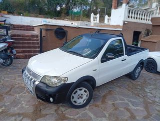 FIAT Strada 2010