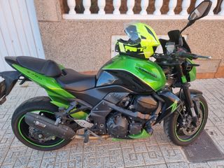 Kawasaki Z750 - Moto Verde