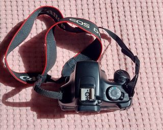 Cámara Canon EOS Rebel - Negra