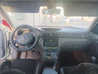 Renault Laguna 2003