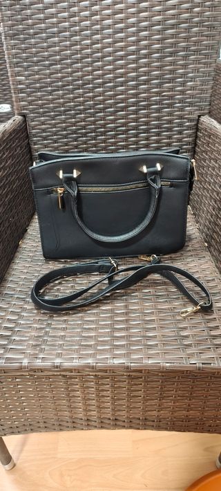 Bolso negro elegante