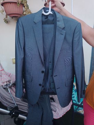 Traje gris hombre - 3 piezas

