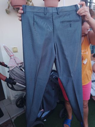 Traje gris hombre - 3 piezas
