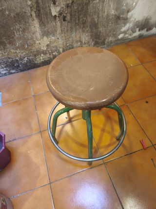 Taburete vintage metal - beige/verde