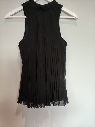 Top negro de gasa plisada - Talla L