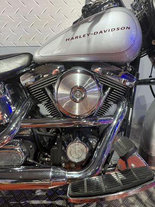Harley Davidson Heritage Softail