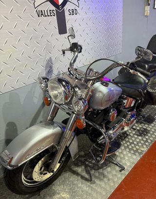 Harley Davidson Heritage Softail
