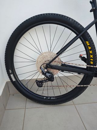 Orbea Alma H30 2022 - Bicicleta MTB
