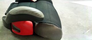 Alzador coche niño sin respaldo