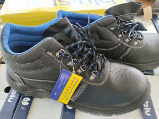 Scarpe antinfortunistiche n.46 - nuove
