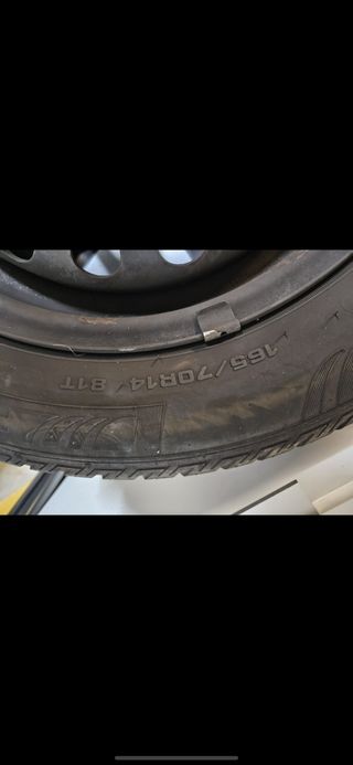 4 ruedas completas 14" en muy buen estado