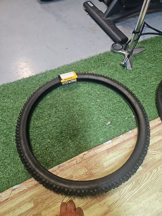 Cubierta Continental 24" MTB