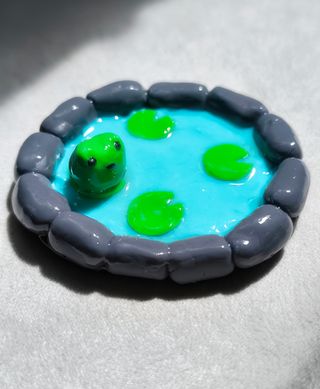 Mini Lago Sapo Cerâmica fria para decoração