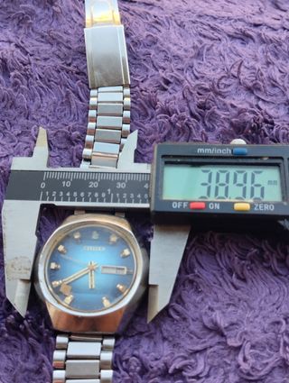 Reloj Citizen Azul y Plata