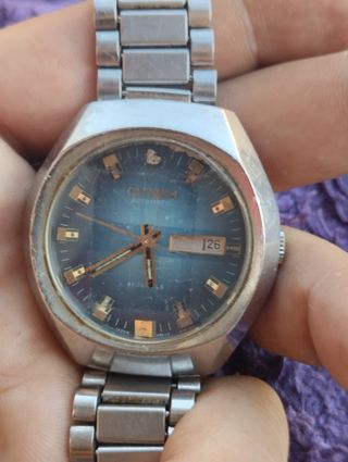 Reloj Citizen Azul y Plata