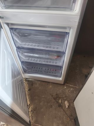Frigorífico Beko acero inoxidable