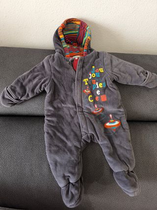 Mono bebé invierno talla 12meses