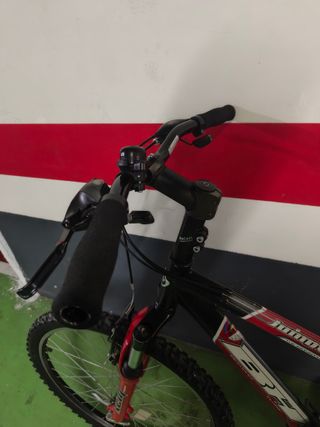 Bicicleta de ciudad con marchas