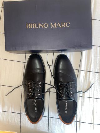 Zapatos Bruno Marc negros