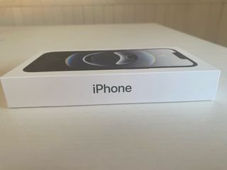 iPhone 16e 128GB Negro SIN ABRIR 3 años GARANTÍA!