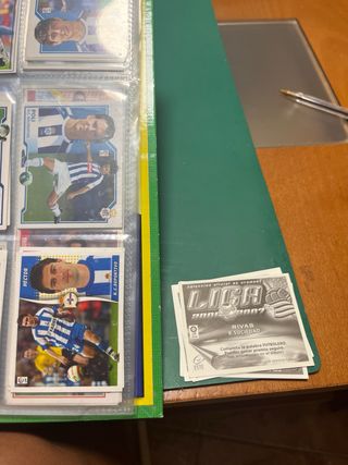 Liga 2006: Cromos de Futbol 
( No está COMPLETO)