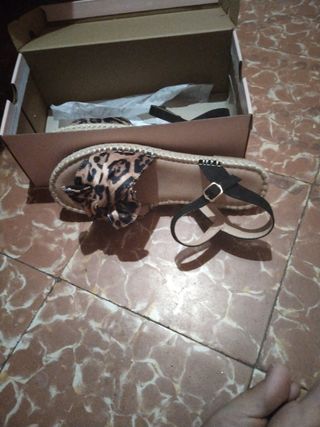 Sandalias plataforma mujer leopardo