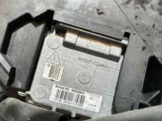 175039 89902054 faro izquierdo volvo xc90