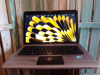 PORTÀTIL HP CORE I7-GRÀFICA AMD-RAM 8GB-HDD 500GB