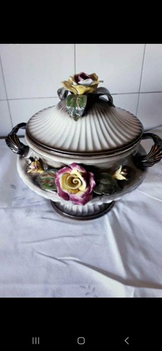 Terrina Vintage Porcelana - Rosas