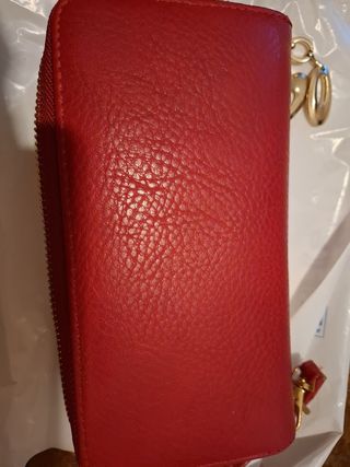 Bolso rojo cartera