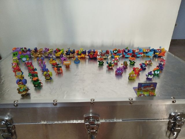 SuperThings Serie 5: ¡Colección!