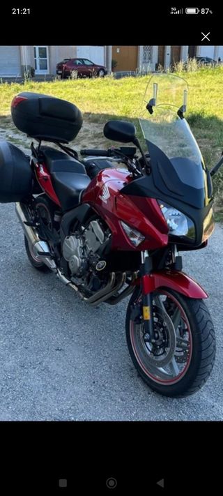 Honda CBF 600S inyección