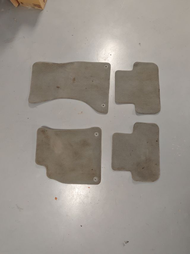 Alfombrillas Audi A4 B8 usadas originales