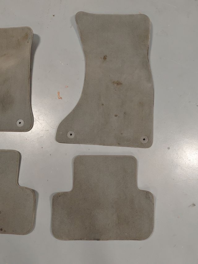 Alfombrillas Audi A4 B8 usadas originales