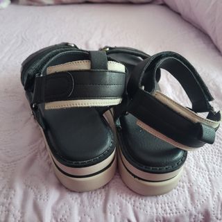 Sandalias Carmela negras nº 38