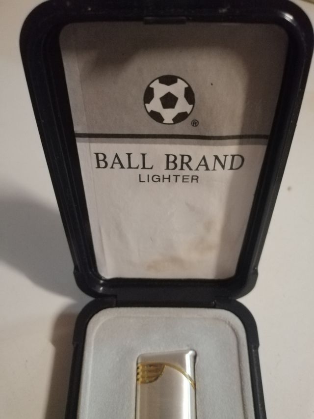 Accendino da collezione argentato