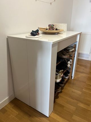 Mesa comedor/recibidor extensible blanca