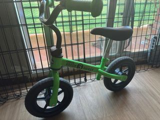 Bicicleta sin pedales Chicco Green Rocket