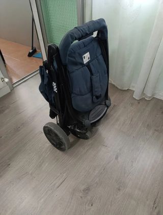 Silla paseo Joie azul marino