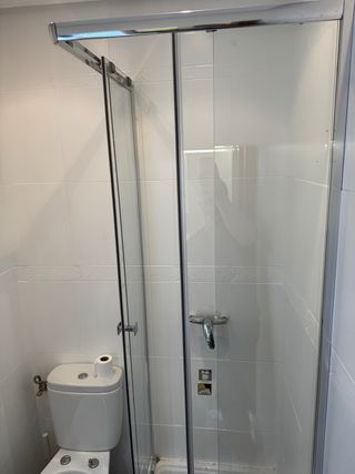 te monto tu mampara de ducha, bañera, biombo !