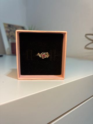 Anillo Pandora rosa y dorado