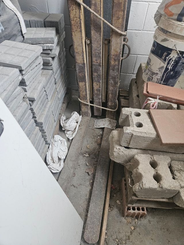 Pinza para palets - Grúa obra