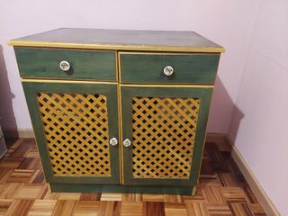 Aparador madera vintage verde-amarillo