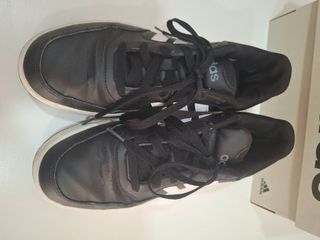 Zapatillas Adidas Hoops - Negras