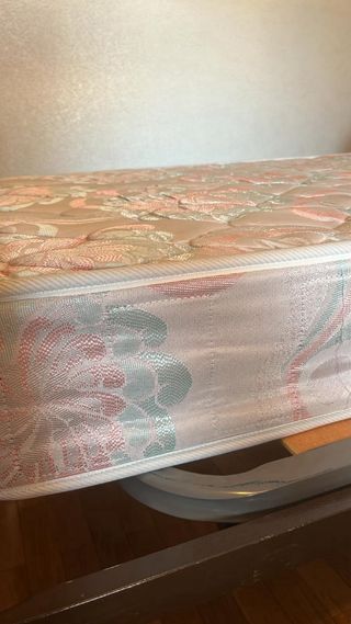 Colchón 90cm de muelles - tengo 3