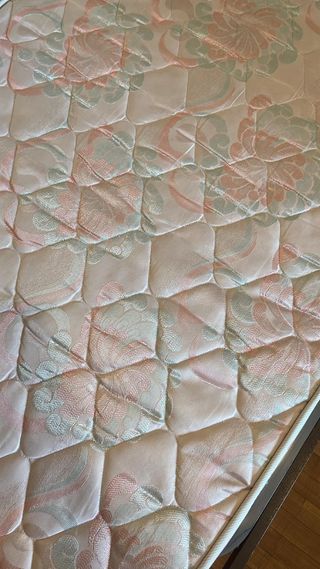 Colchón 90cm de muelles - tengo 3